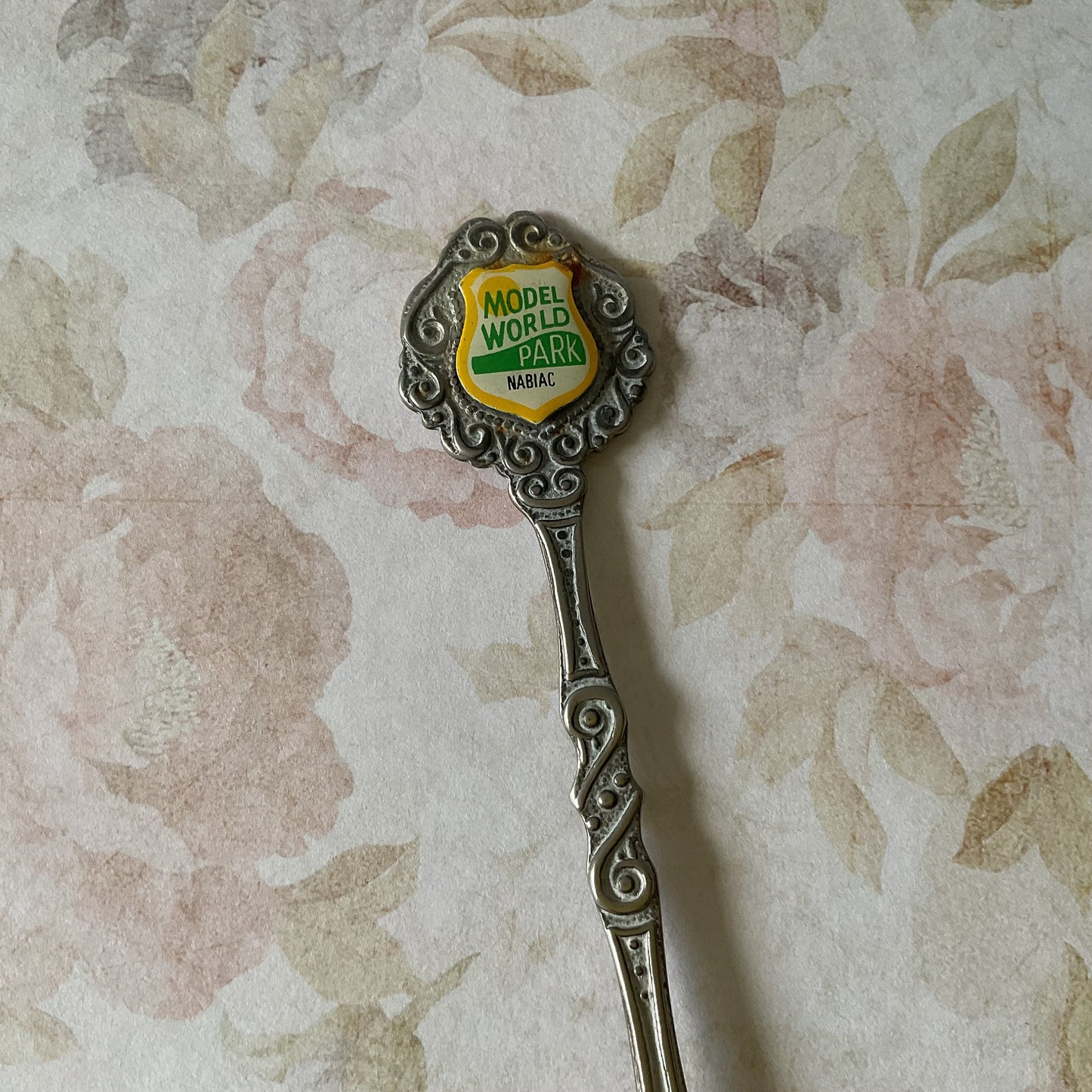 Model World Park, Nabiac - Australia - plated figurine souvenir spoon - closed theme parks, childhood holidays, models