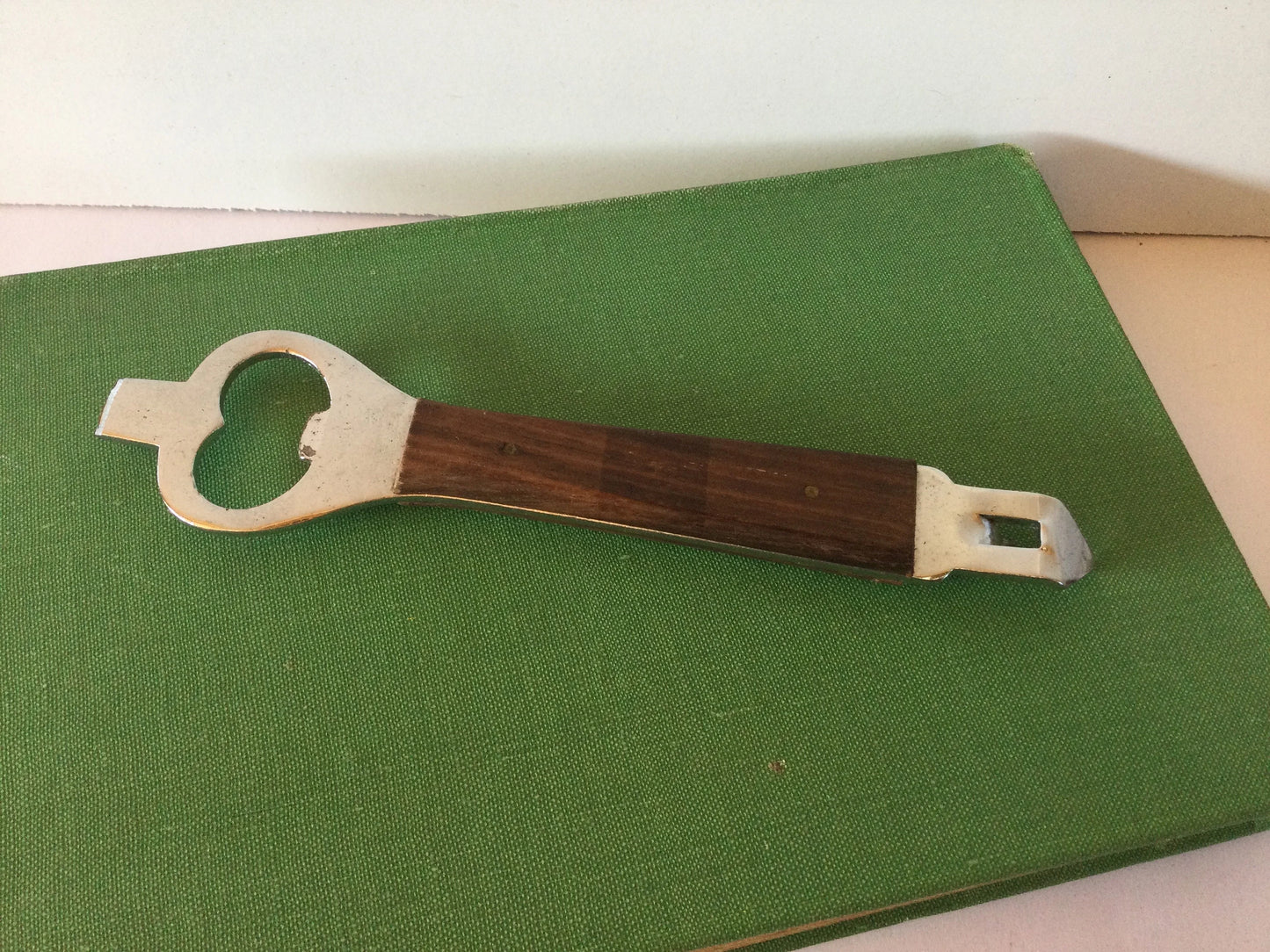 Japanese wooden handle bottle opener - bar accessory, mid century, drinking, stylish, made in Japan