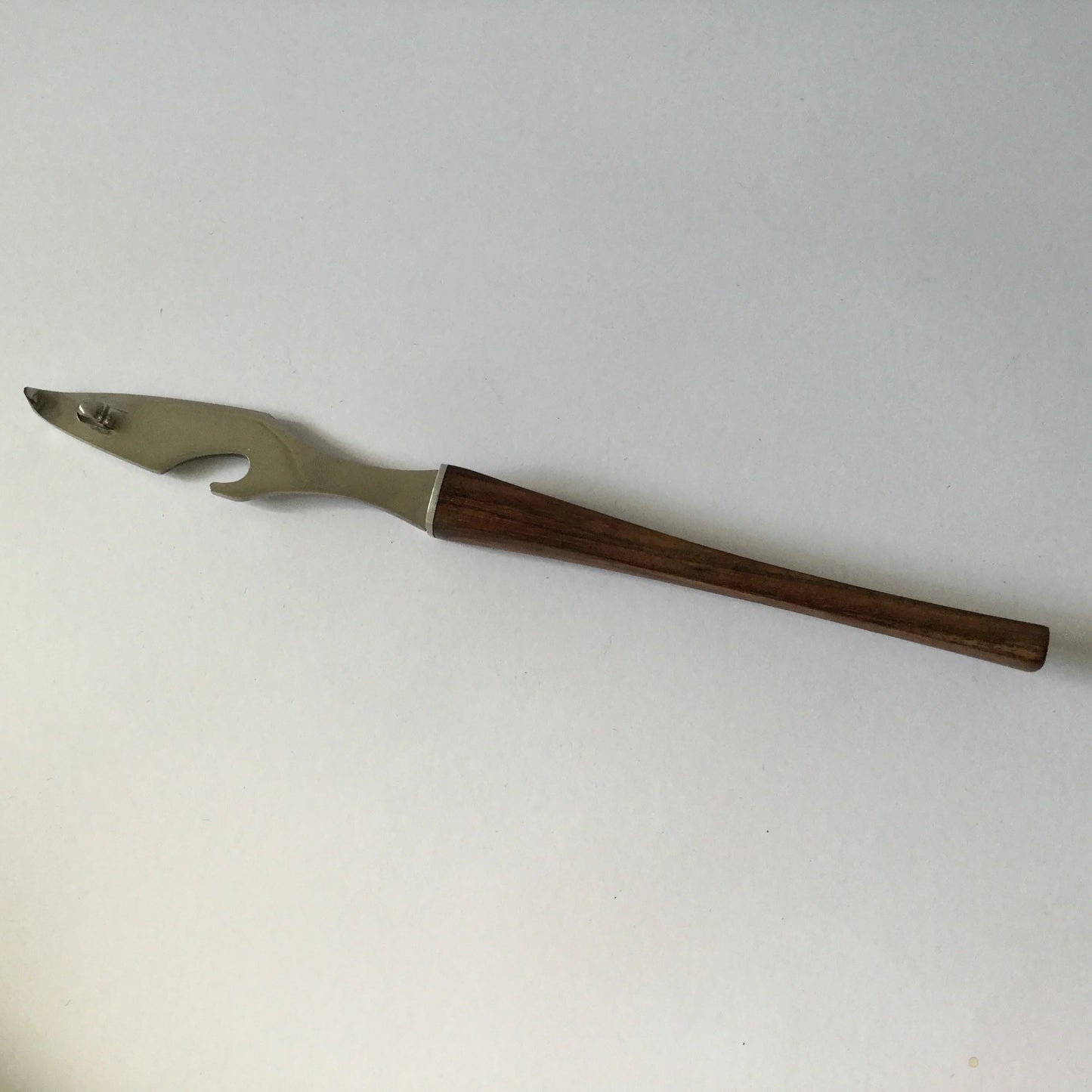 Japanese wooden handle bottle opener - bar accessory, mid century, drinking, stylish, made in Japan