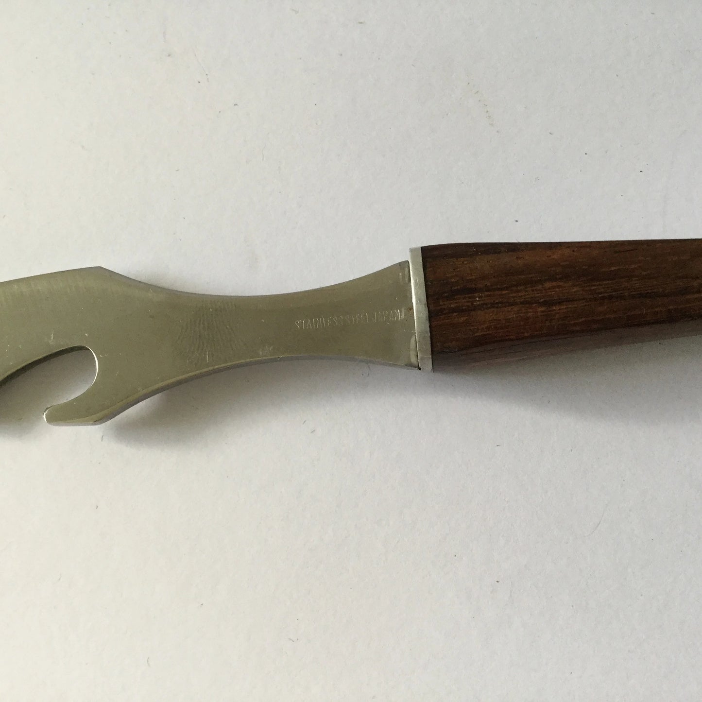 Japanese wooden handle bottle opener - bar accessory, mid century, drinking, stylish, made in Japan