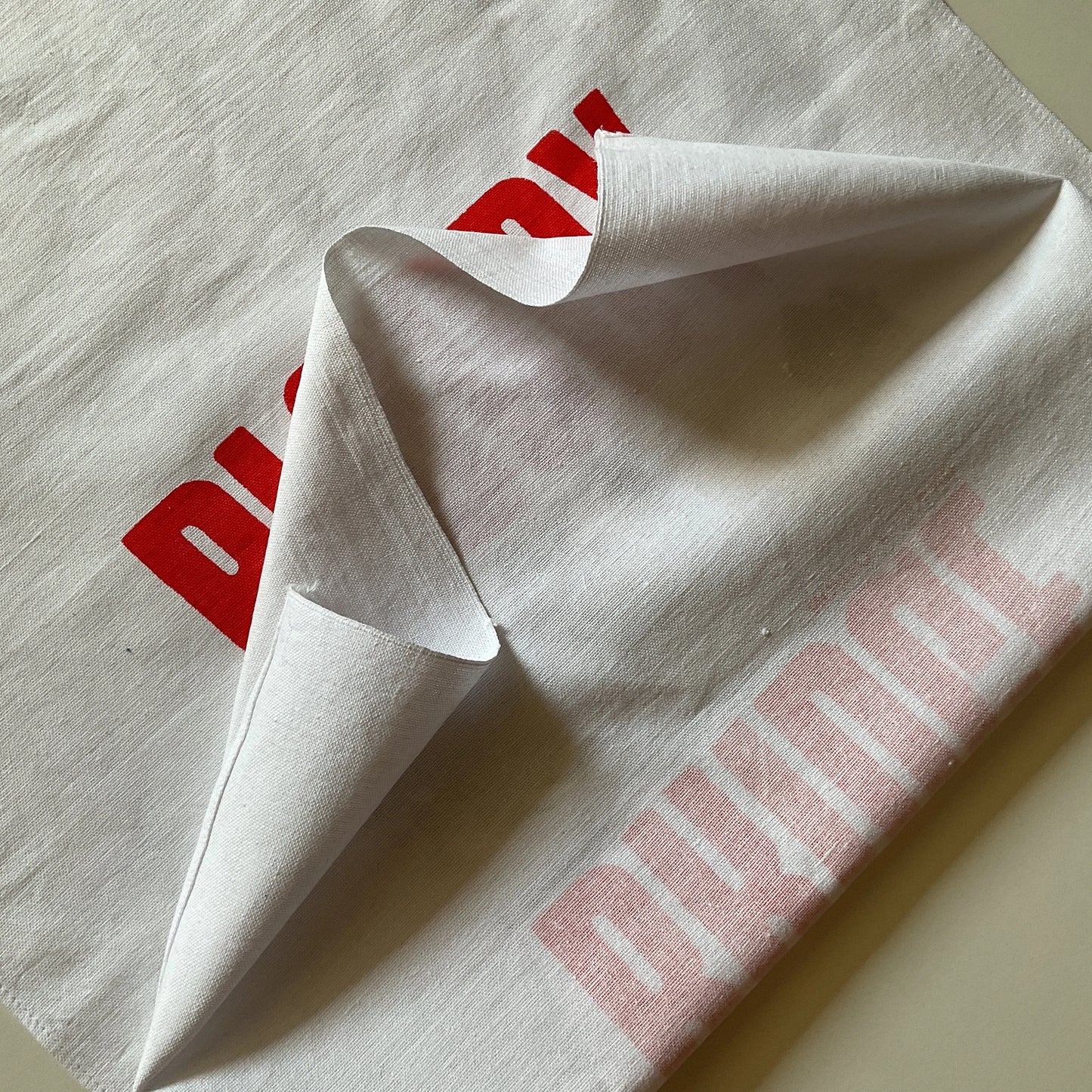 Vintage tea towel / dish cloth - Bloody Bridge Norfolk Island, all cotton, travel souvenir, Norfolk Pines