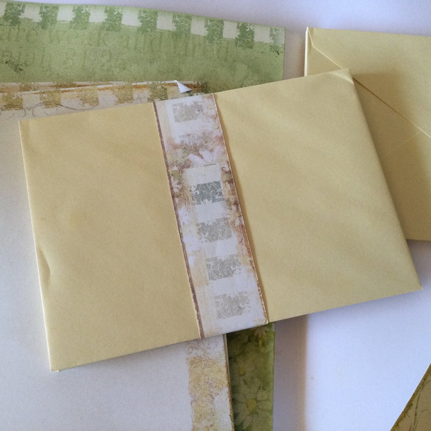 Stationery Set - Flowers and scripture, letter paper and decorative envelopes - snail mail, love letters, friendship