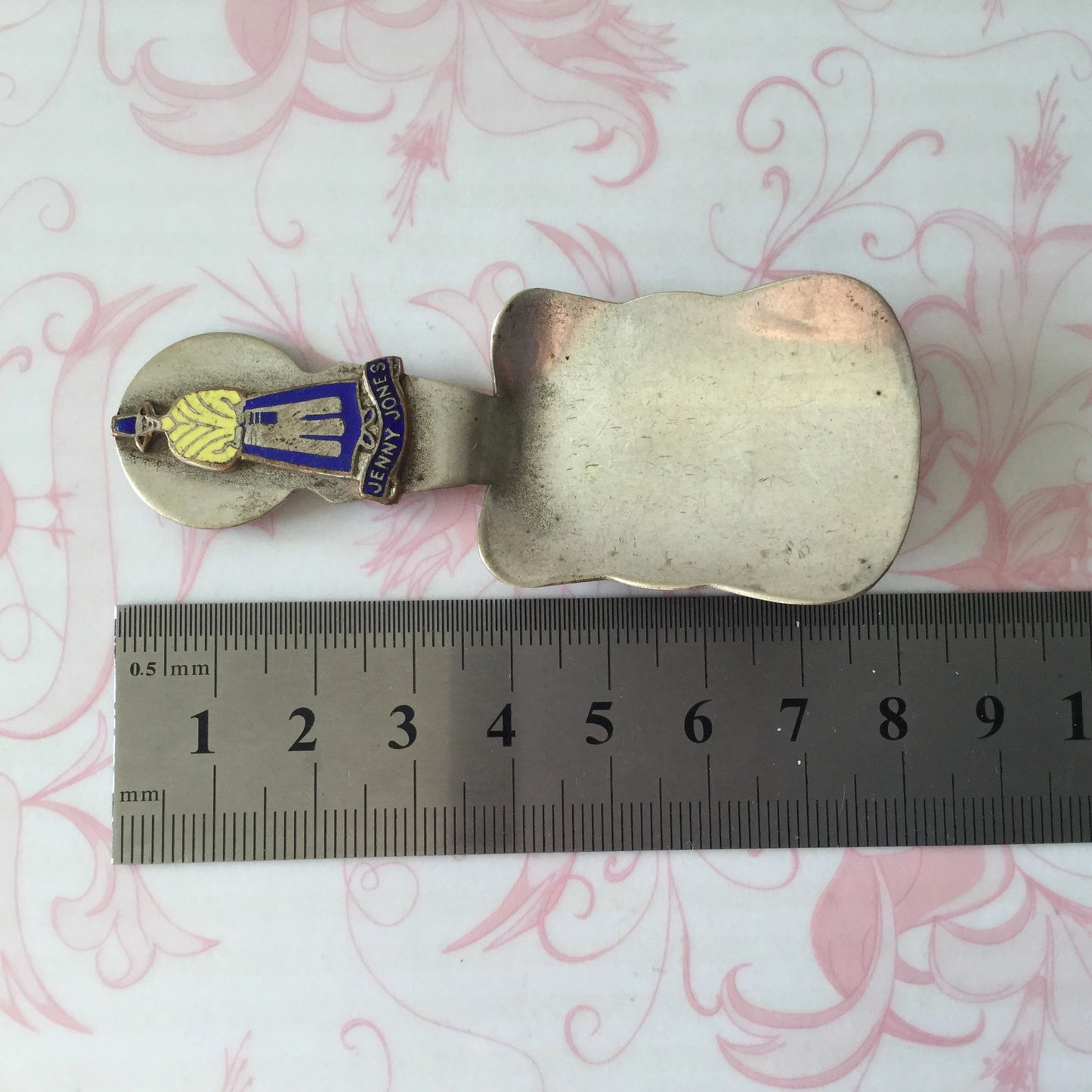 Jenny Jones - Wales souvenir scoop / spoon - EPNS - Welsh story, song, icon, sugar spoon, cute homewares